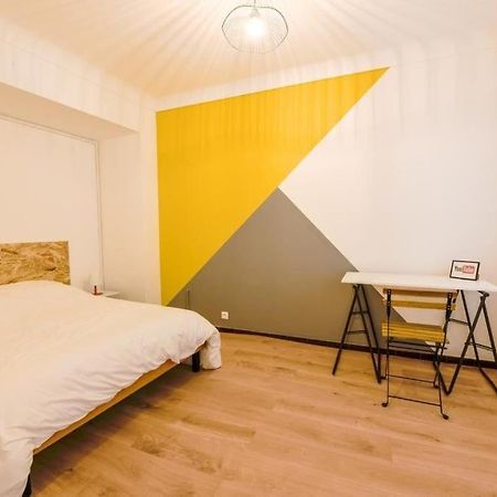 Charmant Logement Plein Pied Au Coeur Du Village Castelculier Exteriér fotografie